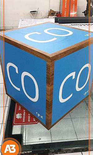 Chapa de ps adesivada  Chapa de ps adesivada